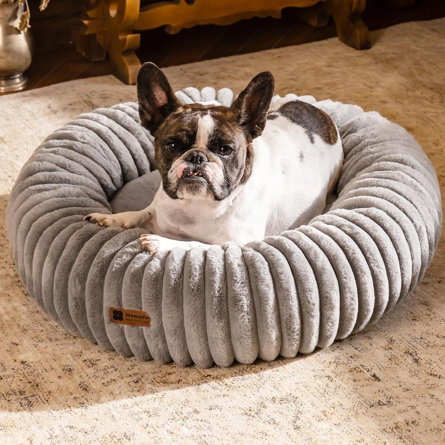 Donut Pet Bed – Washable, Calming, Anti - Slip for Dogs & Cats | Small & Medium - TurnSpin
