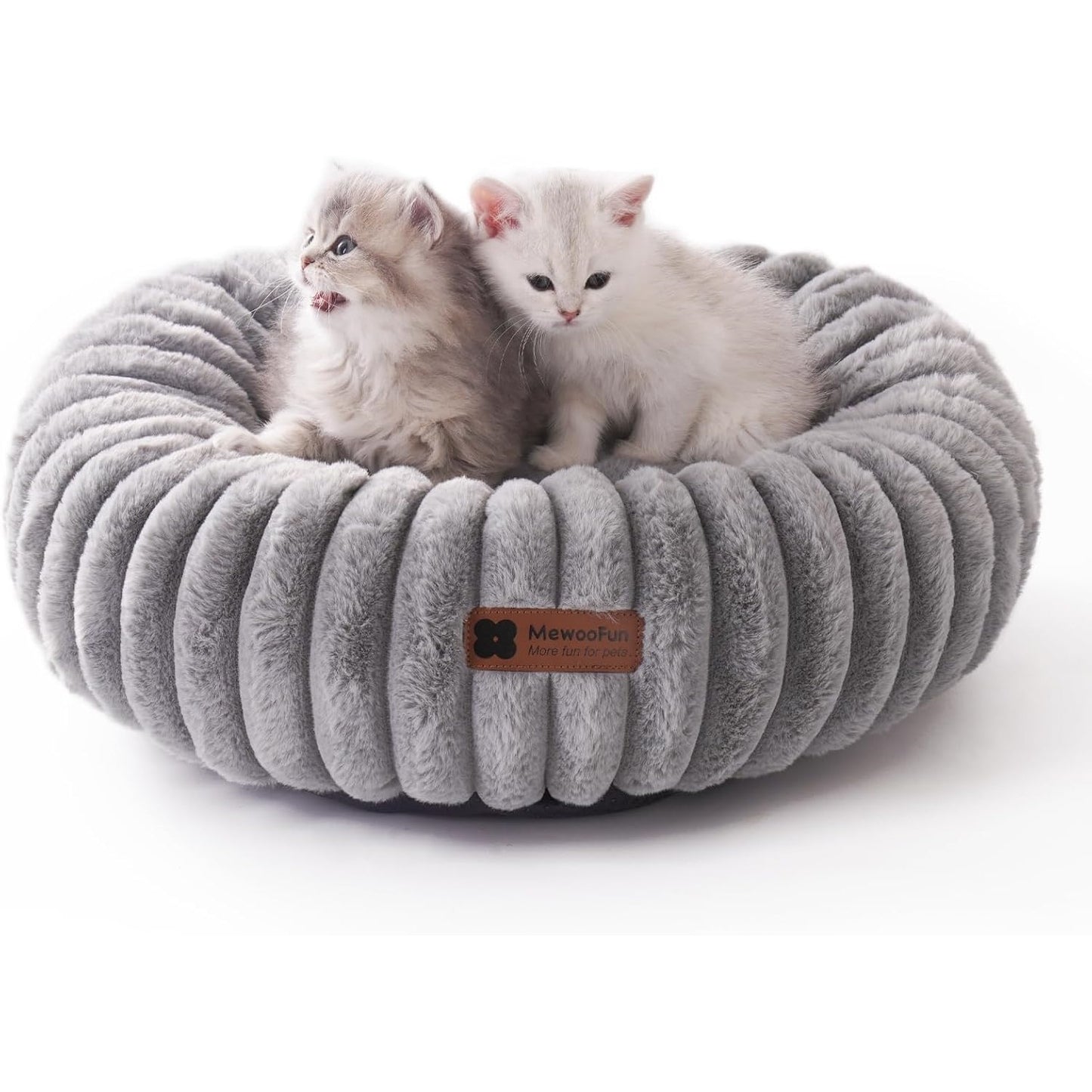 Donut Pet Bed – Washable, Calming, Anti - Slip for Dogs & Cats | Small & Medium - TurnSpin