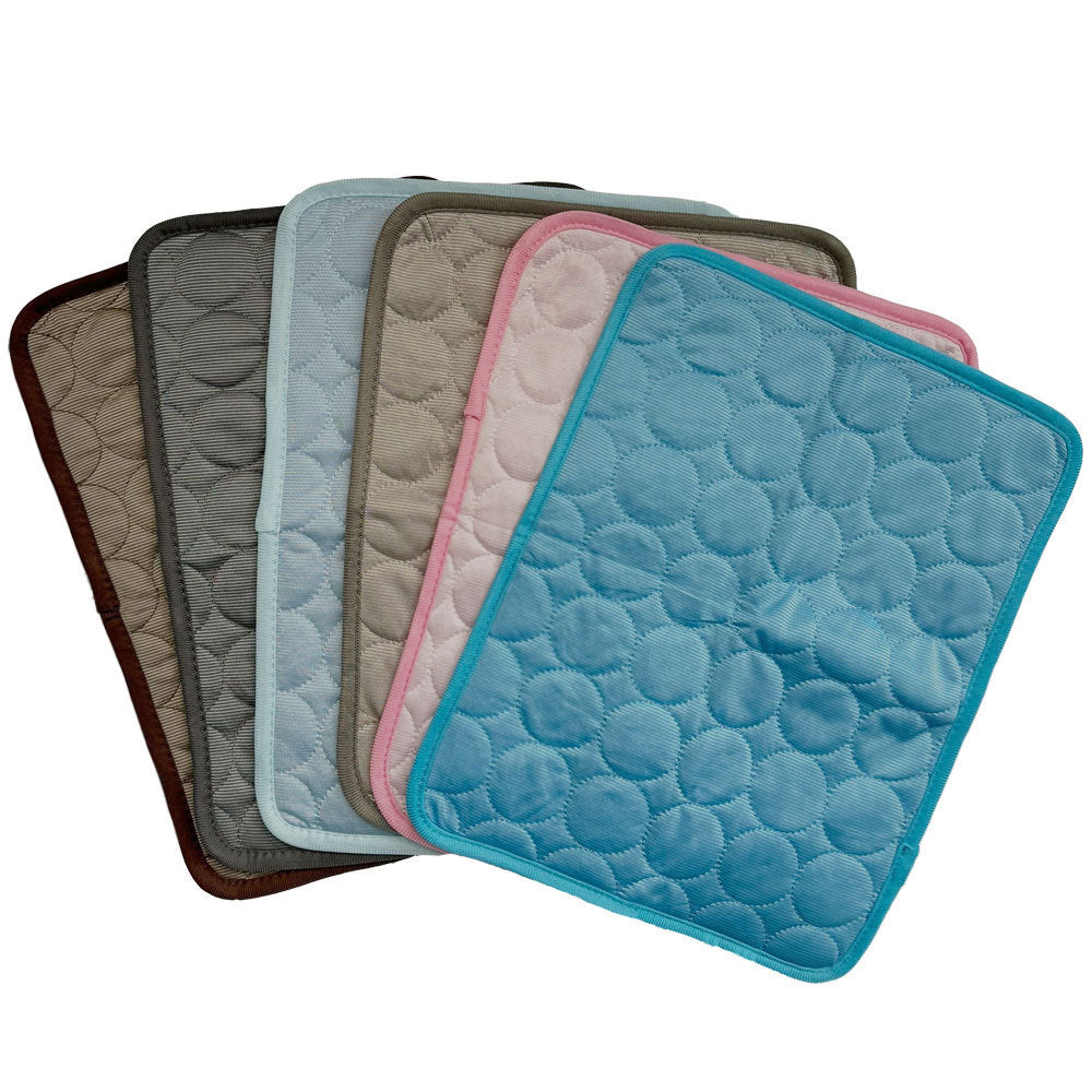 Cooling Pet Mat – Breathable Ice Silk Bed for Dogs & Cats, Multiple Sizes & Colors