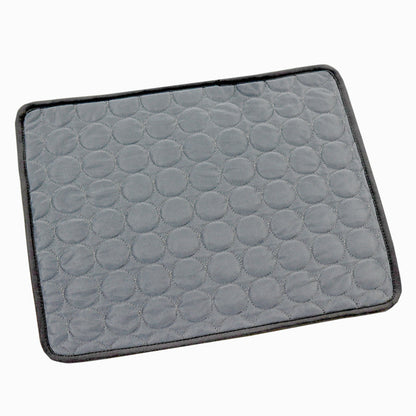 Cooling Pet Mat – Breathable Ice Silk Bed for Dogs & Cats, Multiple Sizes & Colors